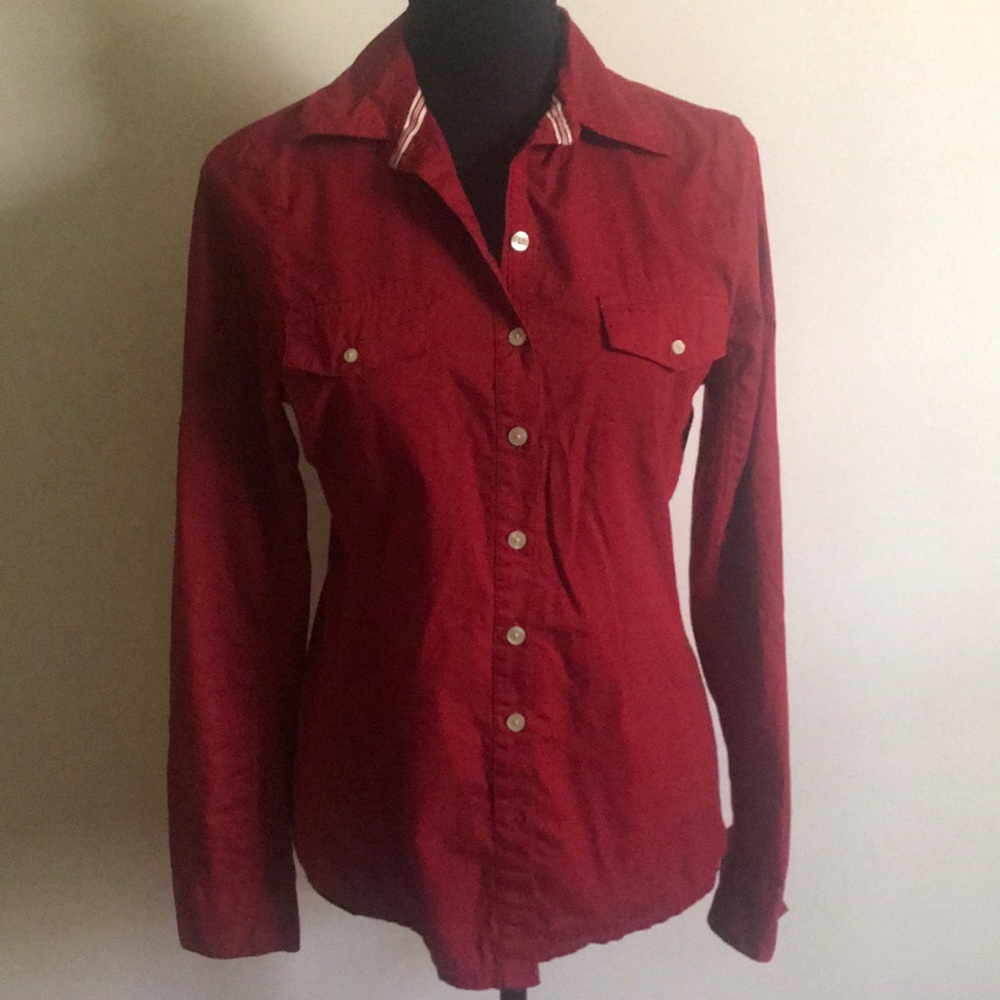 Converse Star red button down shirt. Small